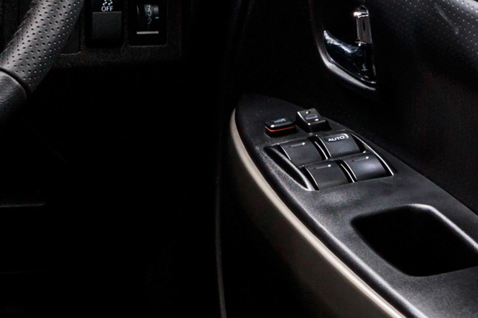 Haval H1 Drivers Side In Side Door Controls Haval H1 Drivers Side In Side Door Controls