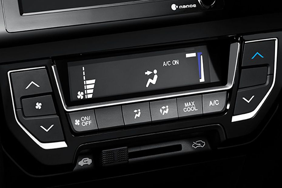 Side AC Controls of Honda BR-V (2017-2019) Side AC Controls of Honda BR-V (2017-2019)
