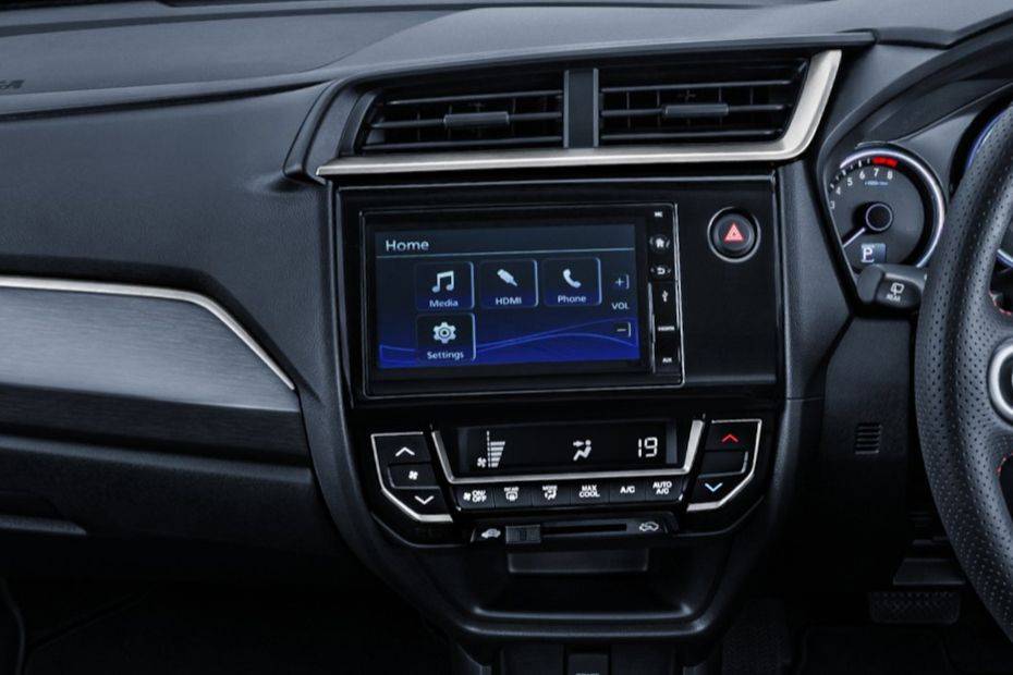 Front AC Controls of Honda BR-V Front AC Controls of Honda BR-V