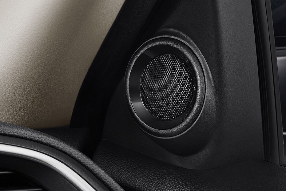 Speakers View of Honda Civic (2015-2019)