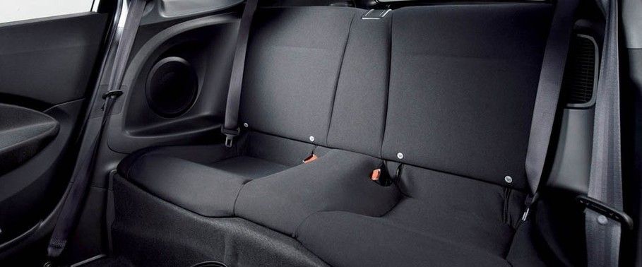Honda CR-Z Rear Seats