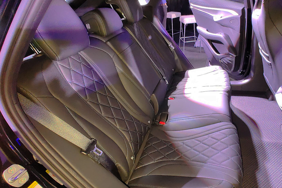 BYD Sealion 7 Rear Seats