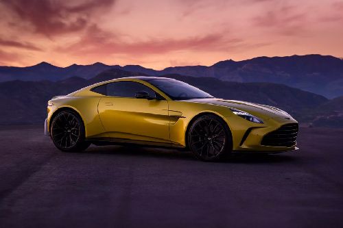 Aston Martin Vantage Front Cross Side View