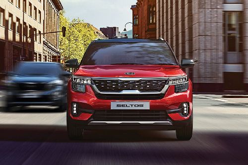 Full Front View of Seltos