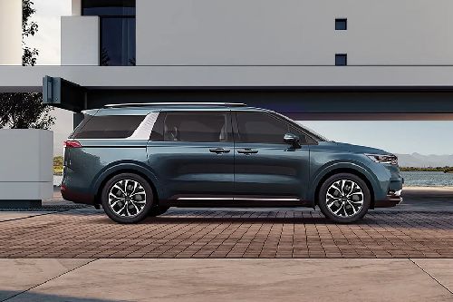 Kia Carnival Drivers Sideview