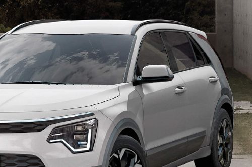 Kia Niro EV Drivers Side Mirror Front Angle