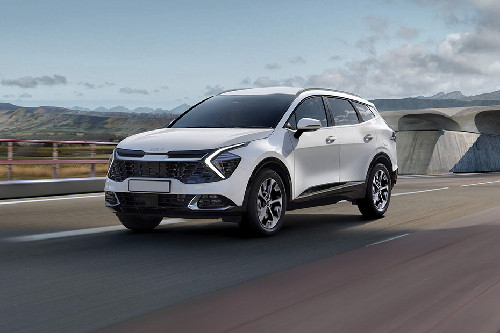 Sportage Front angle low view