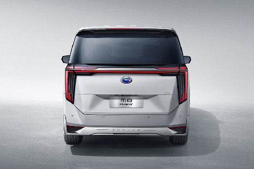 Full Rear View of GAC M8 PHEV