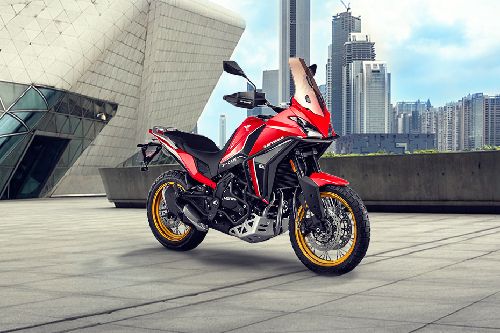 Moto Morini X-CAPE 650 Slant Rear View Full Image