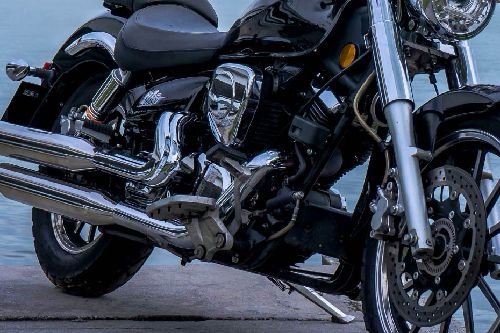 Wmoto V16 Engine View