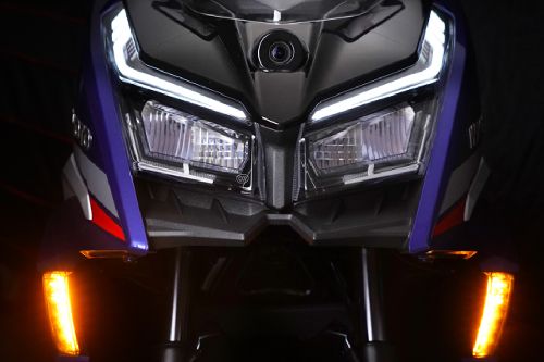 Wmoto RT1 Head Light View