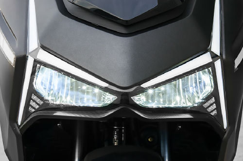 Wmoto Island 150 Head Light View