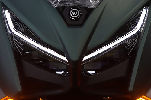 Wmoto NX150S Head Light View