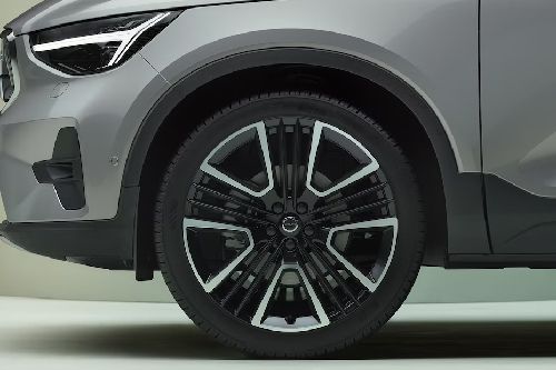 XC40 Wheel