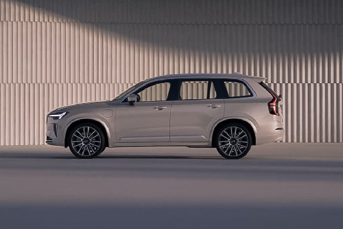 XC90 Side view