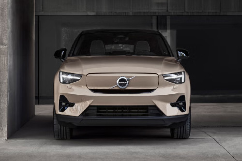 Full Front View of EC40