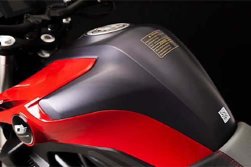 QJ Motor SRK250 Fuel Tank View