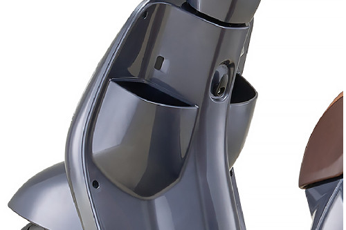 QJ Motor E-LTR Glove Boxscooter