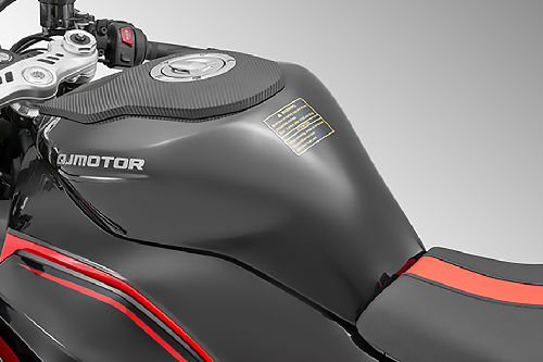 QJ Motor SRK450RR Fuel Tank View