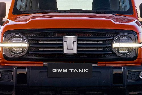 Tank 300 Grille View