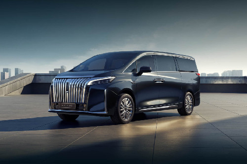 GWM Wey 80 Front Side View