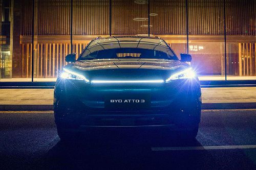 Full Front View of Atto 3