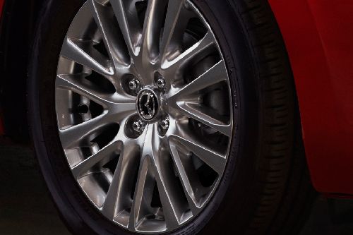 2 Hatchback Wheel