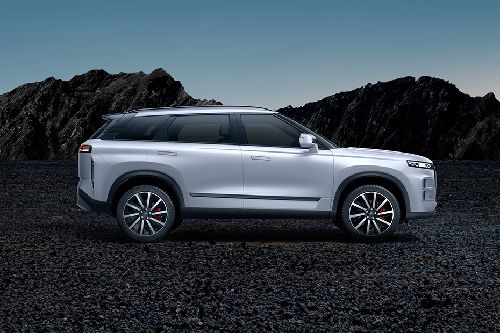 J7 Medium Angle Front View