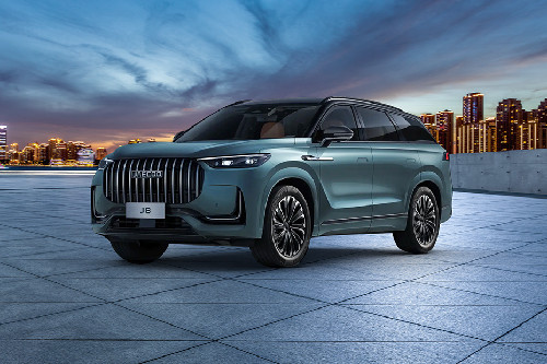 J8 Front angle low view