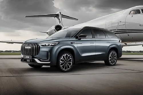 JAECOO J8 Front Side View