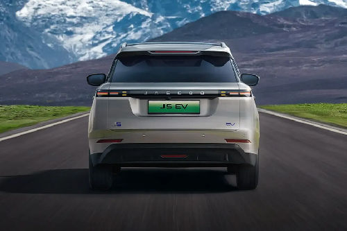Full Rear View of JAECOO J5 EV