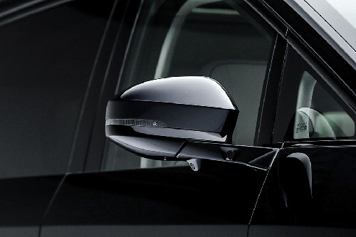 XPENG X9 Drivers Side Mirror Front Angle