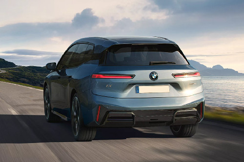 Rear Medium View of BMW iX
