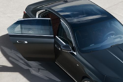 7 Series Sedan All Door Open