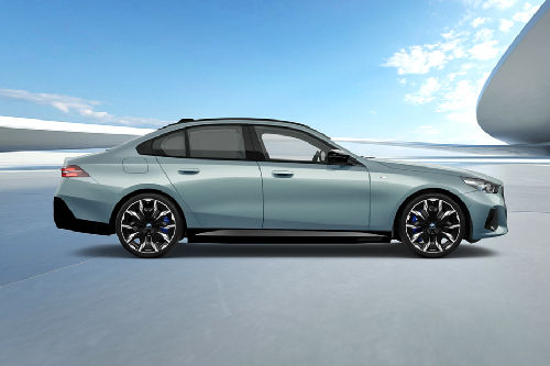 i5 Medium Angle Front View