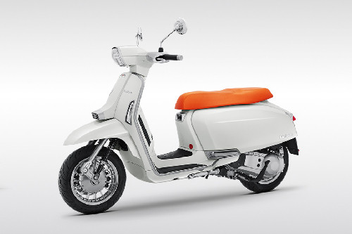 Lambretta G350 Slant Front View Full Image