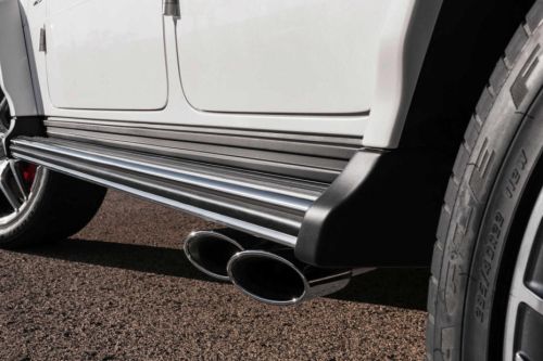 Exhaust Pipe of Mercedes Benz G-Class