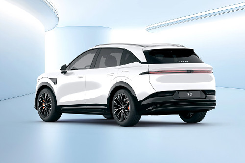 Rear Cross Side View of ZEEKR 7X