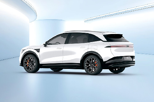Rear Cross View of ZEEKR 7X