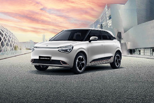 Box Front angle low view