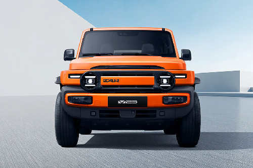 Full Front View of V23