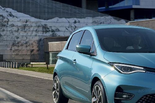 Renault Zoe Drivers Side Mirror Front Angle