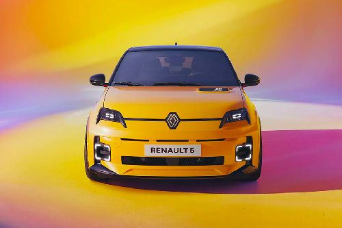 Full Front View of 5