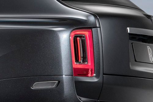 Cullinan Tail light