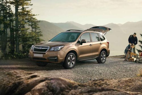 Subaru Forester (2016-2018) Side Medium View