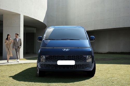 Staria Medium Angle Front View