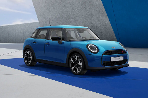 MINI 5 Door Front Cross Side View