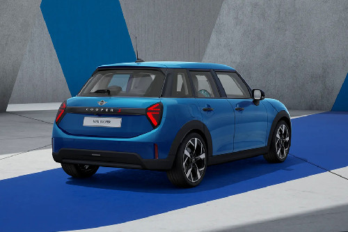 5 Door Rear angle view