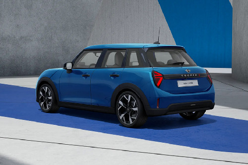 Rear Cross Side View of MINI 5 Door