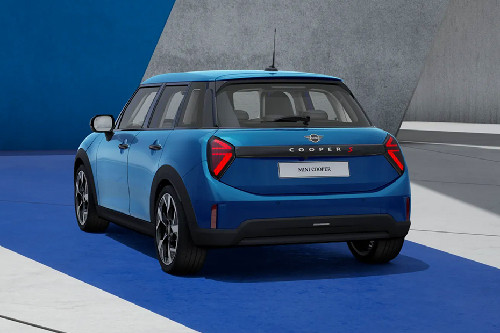 Rear Medium View of MINI 5 Door